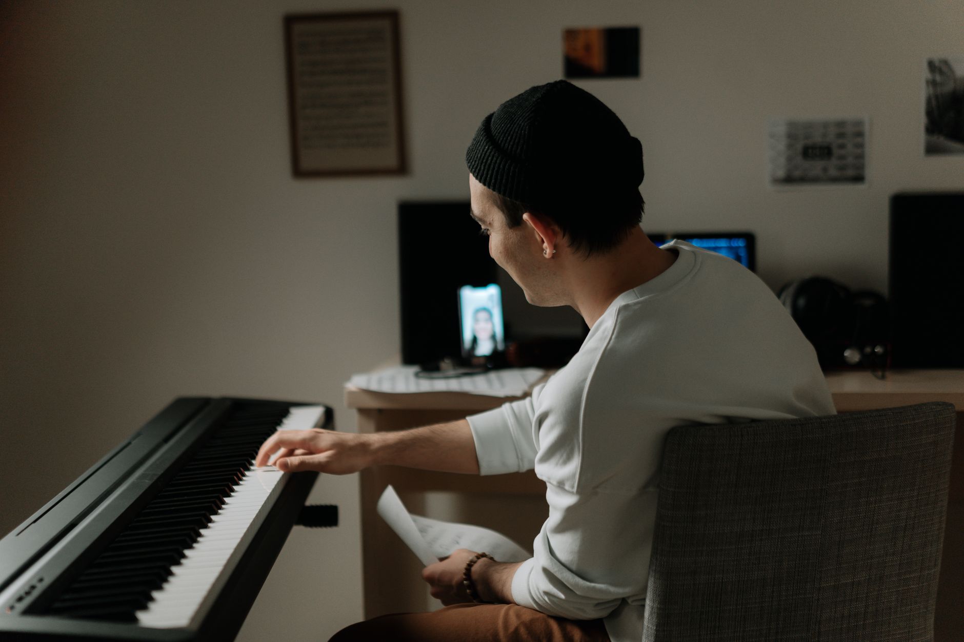MAO et intelligence artificielle : une révolution en marche dans l’enseignement musical romand